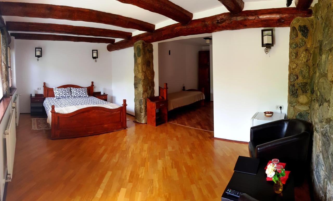 Casa Bunicului Villa Vistisoara Kamer foto